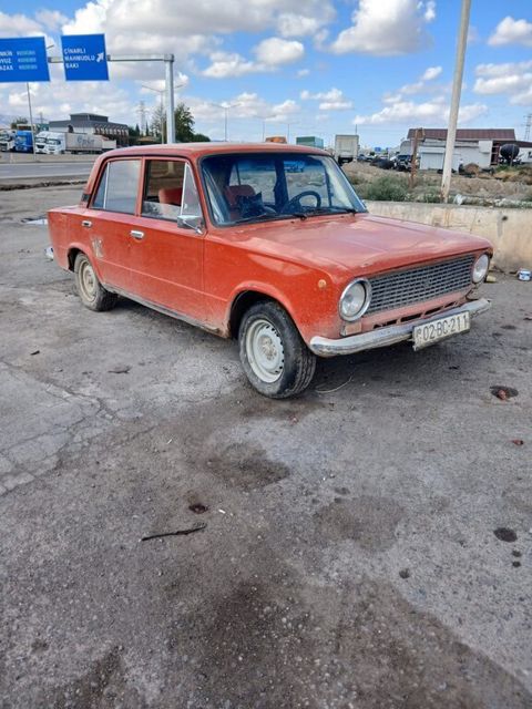 Lada (VAZ) 21011, 1.3 L, 1985 il, 358 000 km — Şəmkir