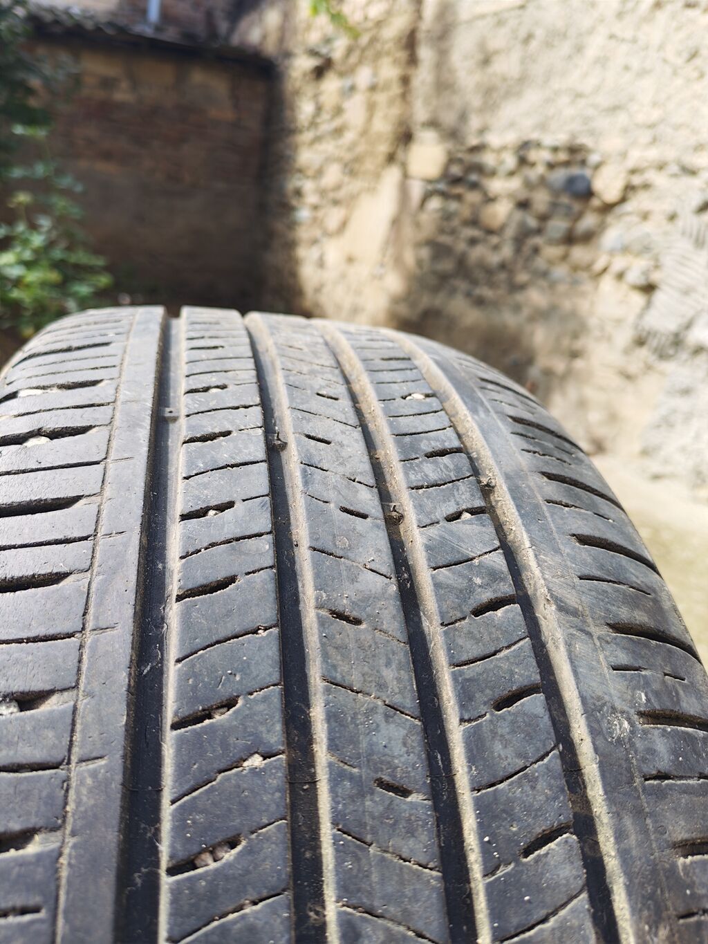 Məhsul: 2 ədəd yay mövsümü üçün yol şini - Ölçü: 225/50 R17 - Yük — Şinlər, Gəncə (2)
