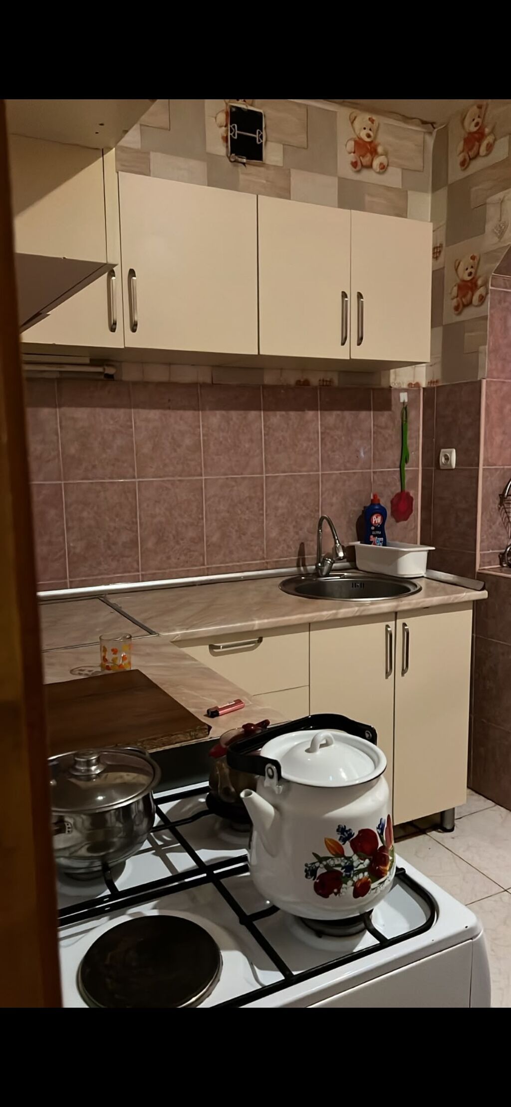 Azadliq metrosu qoşa zapravka yaxinliginda 9 mertebeli Leninqrad — Mənzil, Bakı (6)