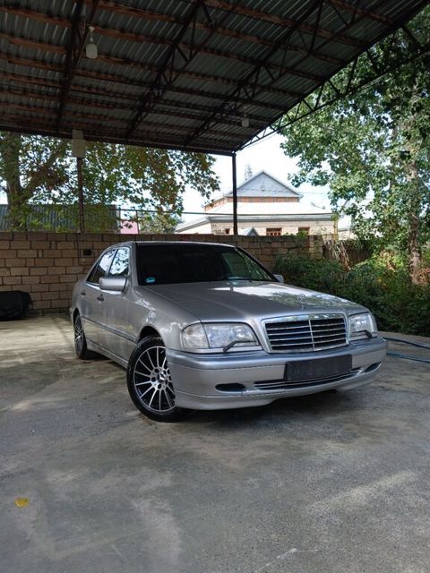Mercedes C 180, 1.8 L, 1999 il, 209 886 km — Ağcabədi