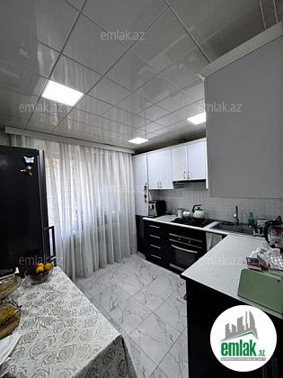 Satılır 2 otaqlı 70 m² köhnə tikili Bakıxanov — Mənzil (5)
