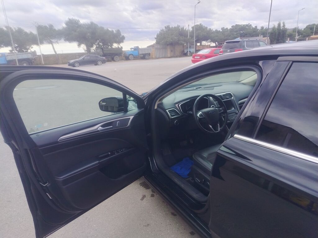 Ford Fusion (Mondeo) sedan - Kuzov: qara rəng, aerodinamik xəttlər 88-BN-513 — Avtomobillər, Digah (3)