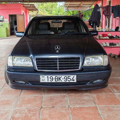 Mercedes C 180, 1.8 L, 1997 il, 390 000 km — Füzuli