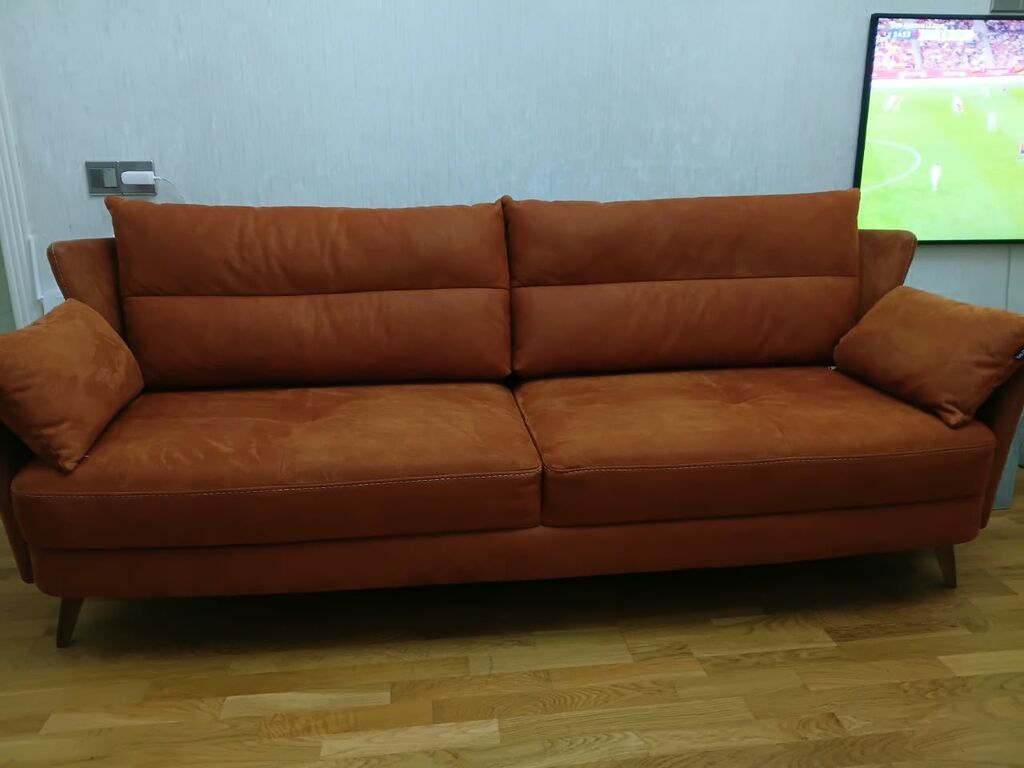 Divan Saloglu mebelden alinib. Acilmir baza yoxdur.ela veziyyetde — Divanlər, Bakı (2)