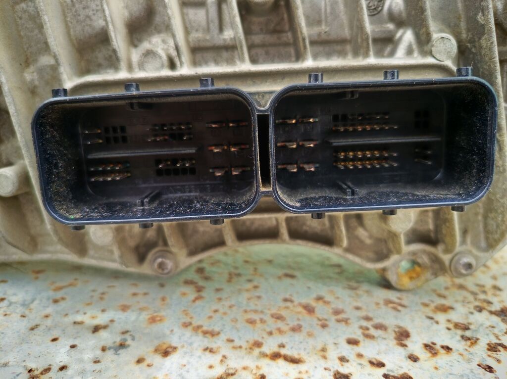 Ford Focus, 1.6 l, Benzin, 2013 il, Orijinal, Almaniya, İşlənmiş — Mühərriklər, Bakı (4)