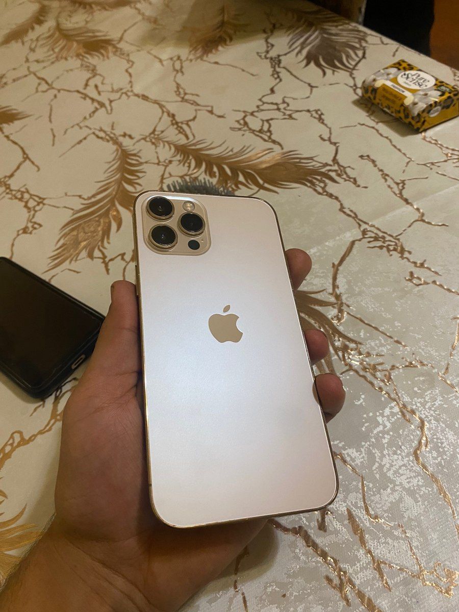 Apple iPhone 12 Pro Max Gold 128GB/6GB — Smartfonlar, Bərdə