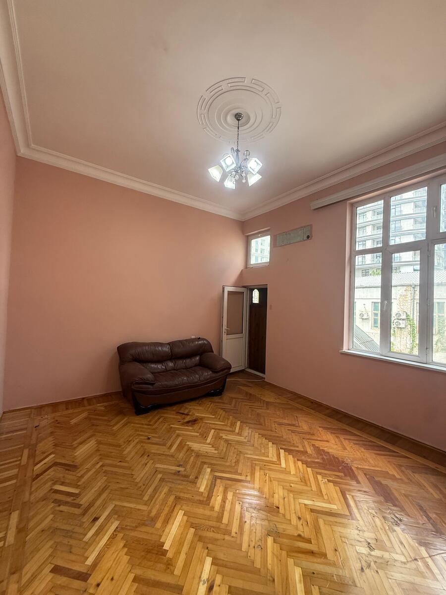 3-otaqlı mənzil kirayə verilir, Neftçilər pr., 130 m² — Mənzil, Bakı (5)