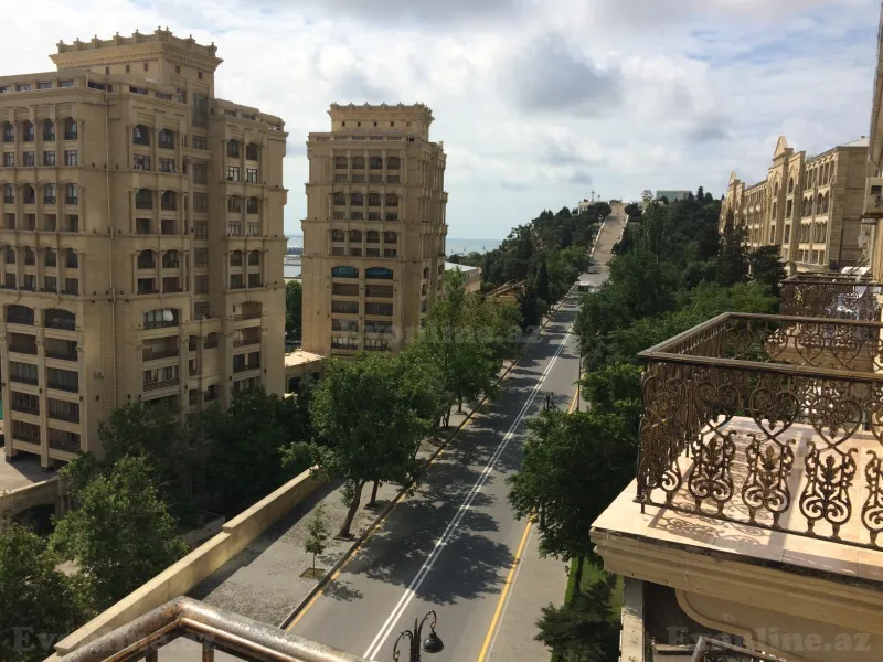 Satılır 1 otaqlı Mənzil Köhnə tikili 40 m² Bakı, Səbail r — Mənzil, Bakı (3)