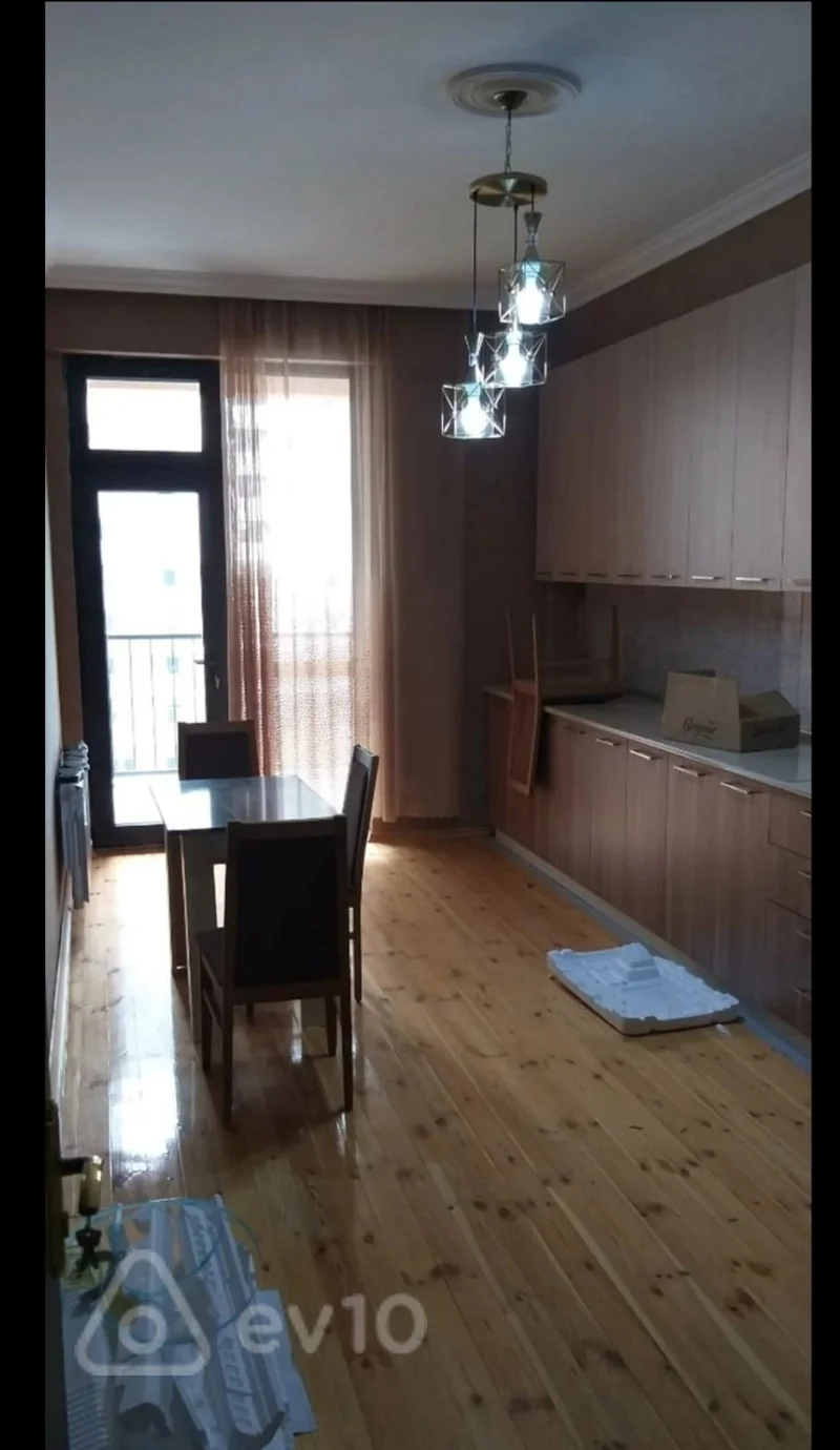 2 otaqlı mənzil, 105 m², Təbriz küçəsi — kirayə — Mənzil, Bakı (11)