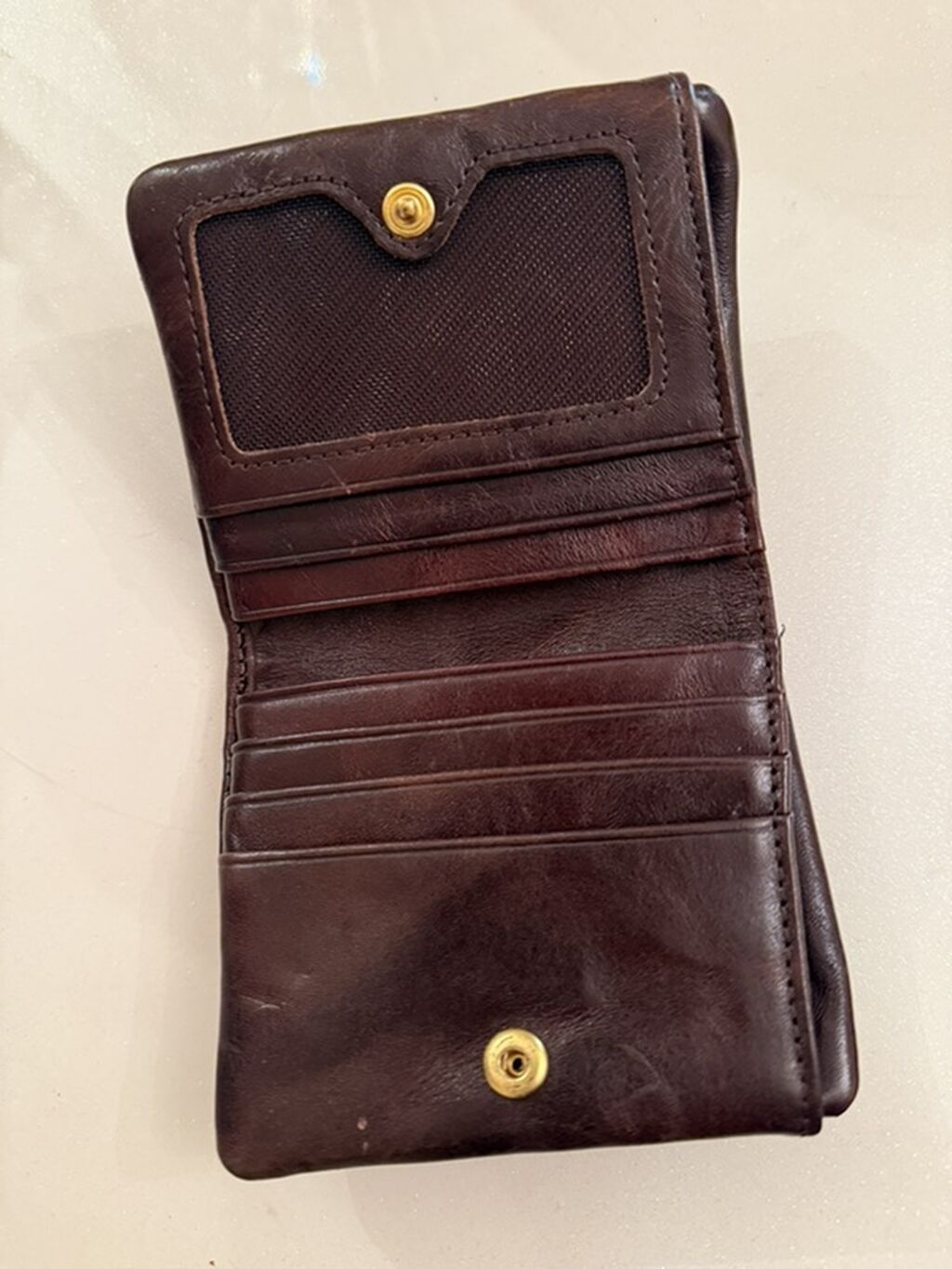 Tünd qəhvəyi rəngdə dəri pulqabı - Material: yumşaq təbii dəri — Cüzdanlar və vizit kartlıqları, Bakı (2)