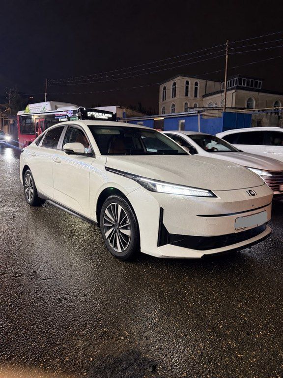 Changan Qiyuan A05, 1.5 L, 9.07 kWh, 2025 il, 82 000 km — Avtomobillər, Bakı