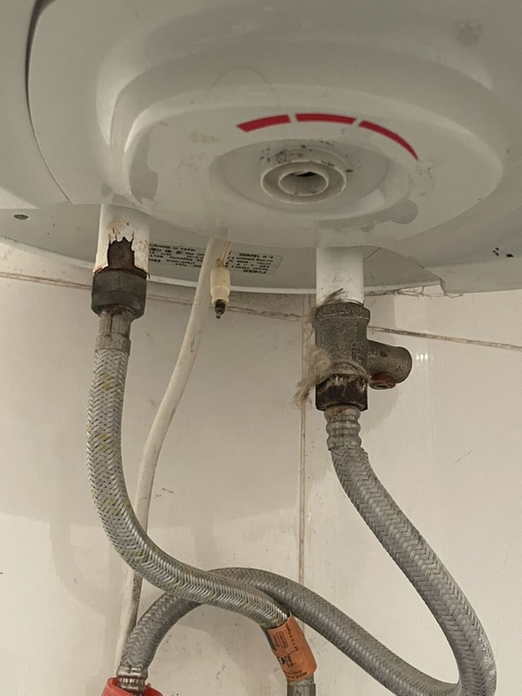 Satılır Elektrik su qızdırıcısı – Fresh (divardan asma tip) — Su qızdırıcılar, Bakı (4)
