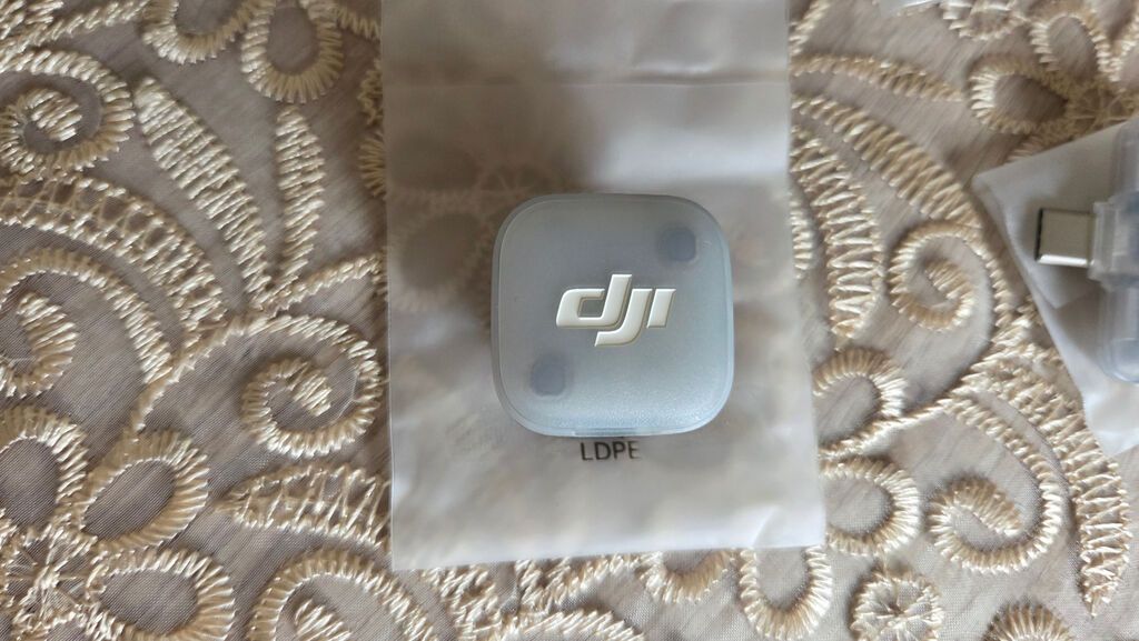 Dji Mikrofon Dji mic Mini 2 Ötürücüsü yanında. (Android, İphone ve — Mikrafonlar, Bakı (4)