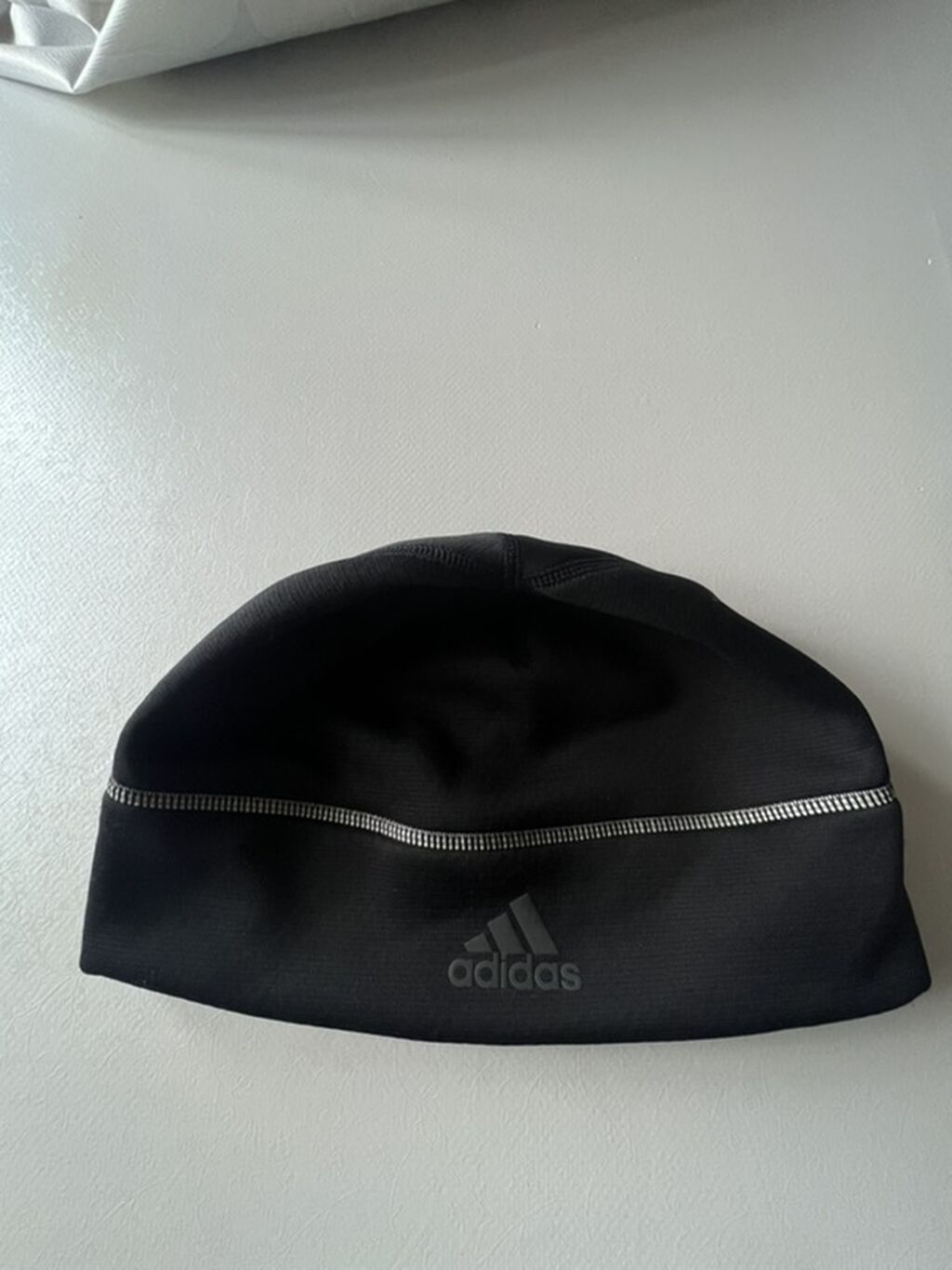 Toxunma, trikotaj papaq, Adidas, Yeni, rəng - Qara — Baş geyimi, Bakı (4)