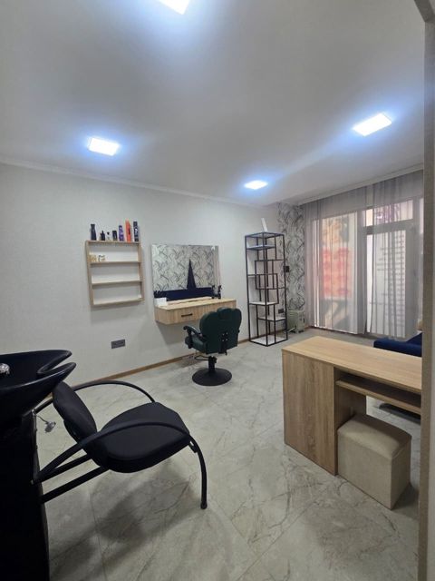 Satılır 5 otaqlı həyət evi/bağ evi 140 m² — Bakı
