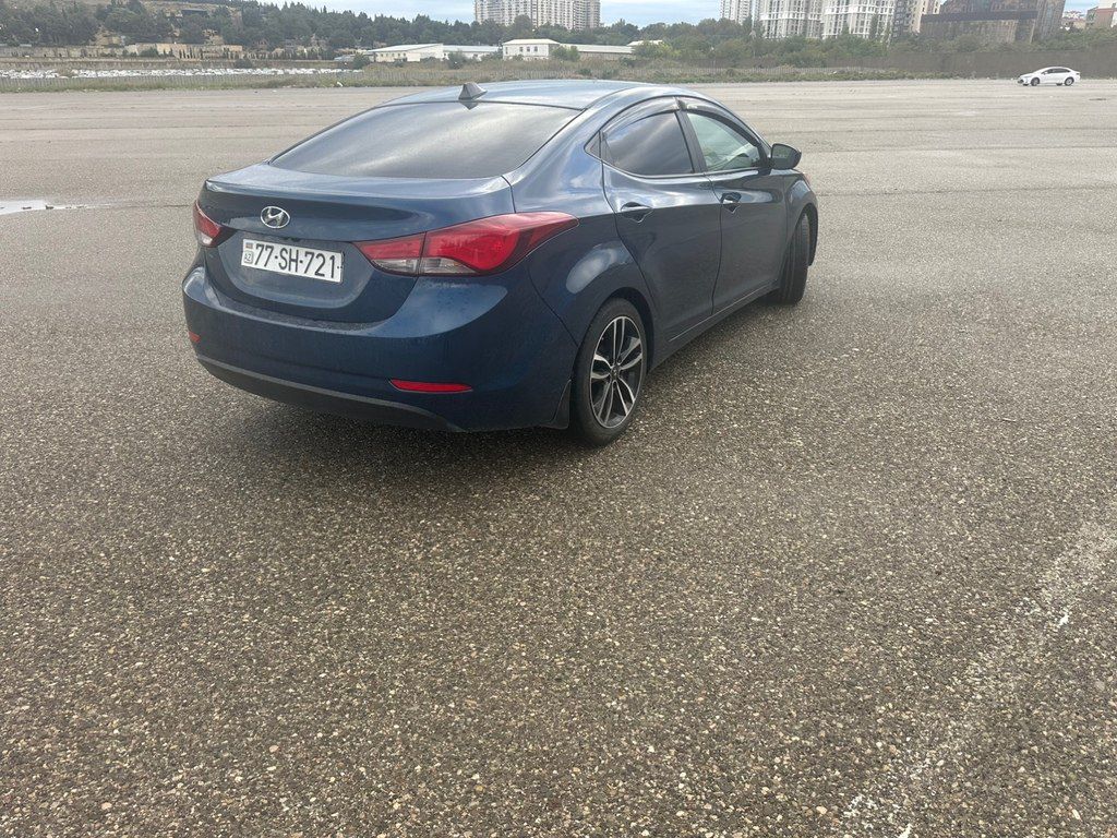 Hyundai Elantra, 1.8 L, 2015 il, 18 668 km — Avtomobillər, Bakı (3)