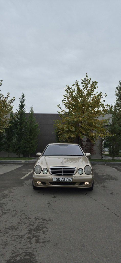 Mercedes E 220, 2.2 L, 2000 il, 486 213 km — Bakı