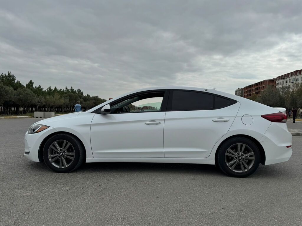 Hyundai Elantra: 2 l 2018 il Sedan — Avtomobillər, Bakı (3)