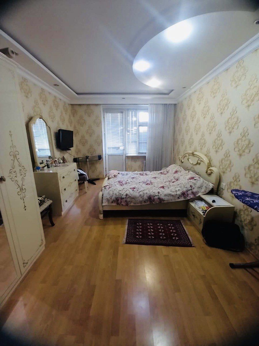 Satılır 3 otaqlı köhnə tikili 75 m² — Mənzil, Bakı (4)
