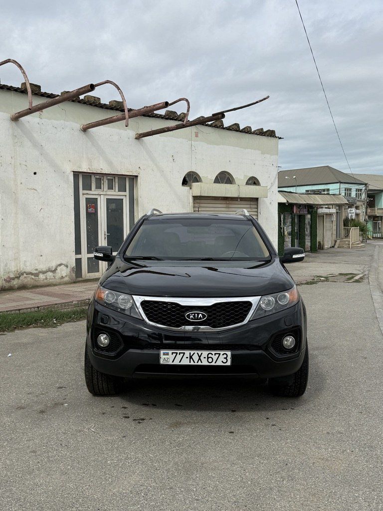 Kia Sorento, 2.0 L, 2011 il, 300 000 km 77-KX-673 — Avtomobillər, Bakı