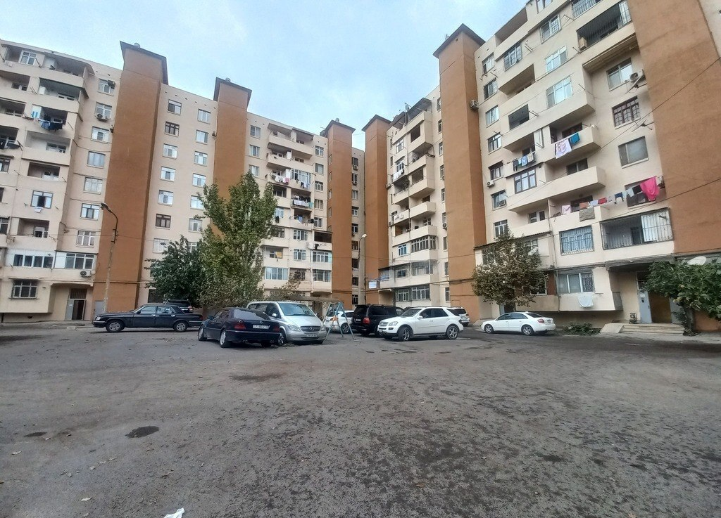 3 otaqlı mənzil 75 m² satılır — Bakı