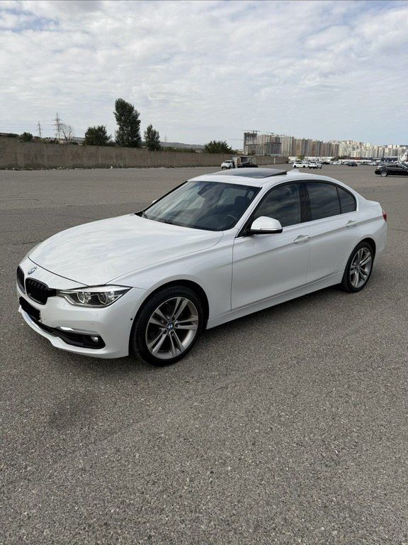 BMW 330, 2.0 L, 2017 il, 133 000 km — Avtomobillər, Bakı (2)