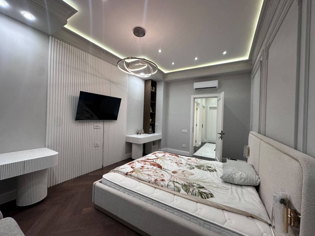 İcarəyə verilir 4 otaqlı yeni tikili 220 m² — Mənzil, Bakı (12)