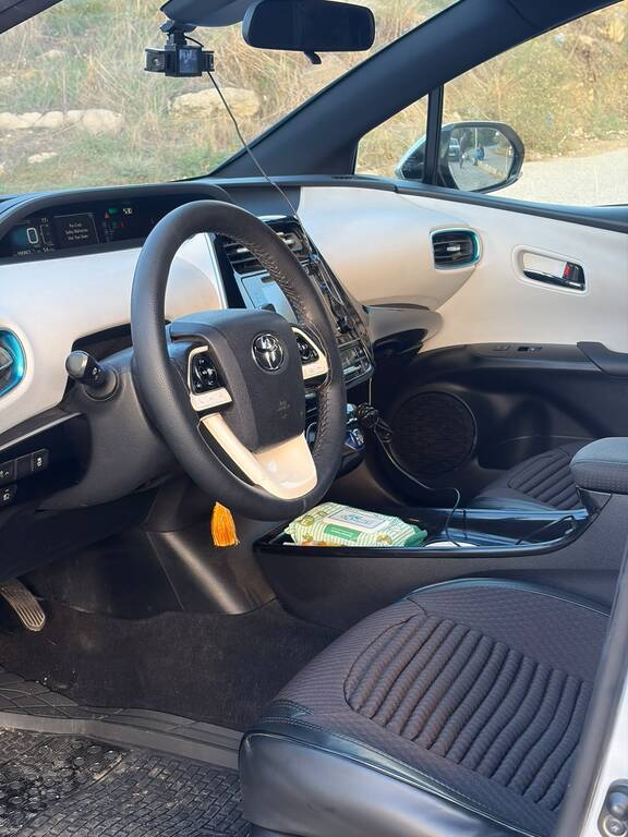 Toyota Prius, 1.8 L, 1.3 kWh, 2016 il, 390 000 km — Avtomobillər, Bakı (12)