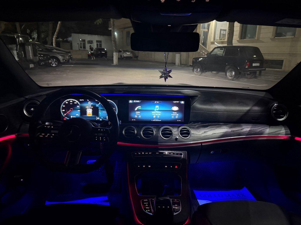 Mercedes E 200, 2.0 L, 2020 il, 120 000 km — Avtomobillər, Bakı (7)
