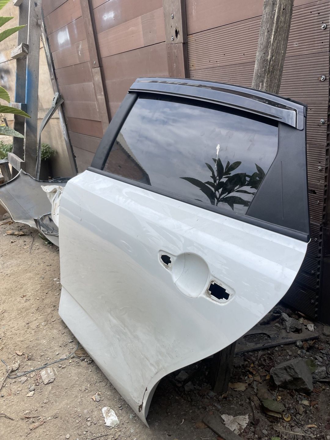 Changan A05 arxa qapısı — Ehtiyat hissələri və aksesuarlar, Gəncə