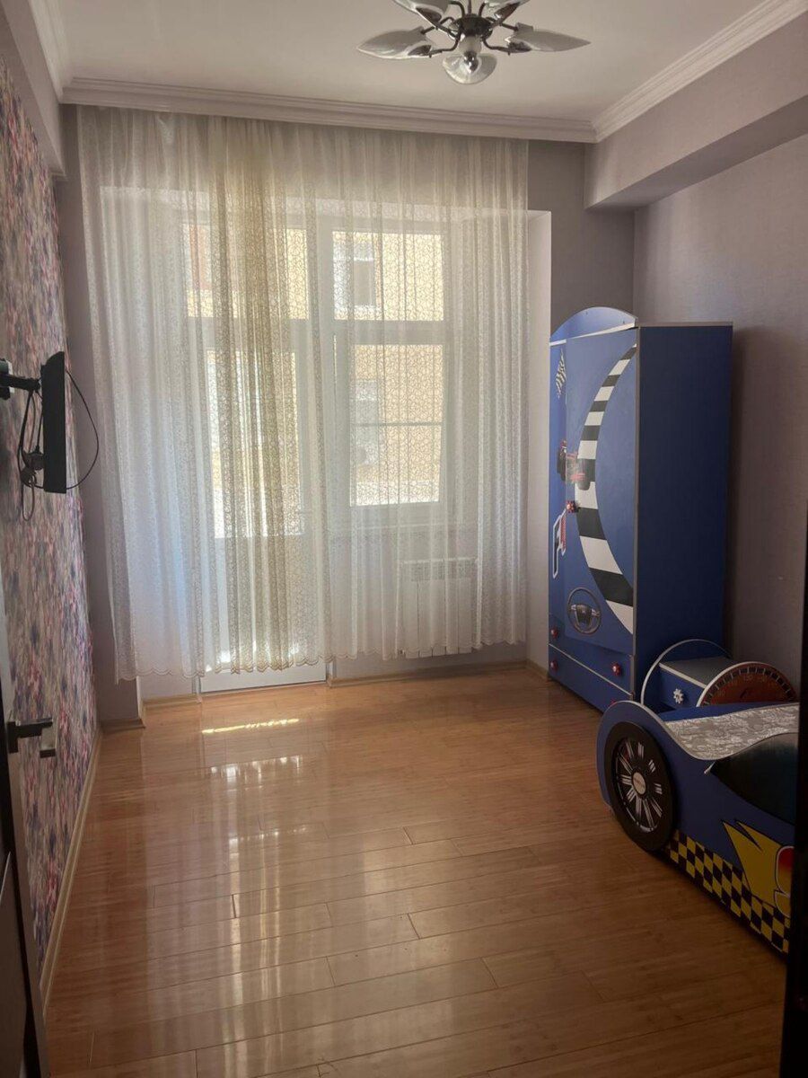 3-otaqlı yeni tikili kirayə verilir, Sumqayıt ş., 100 m² — Mənzil, Sumqayıt