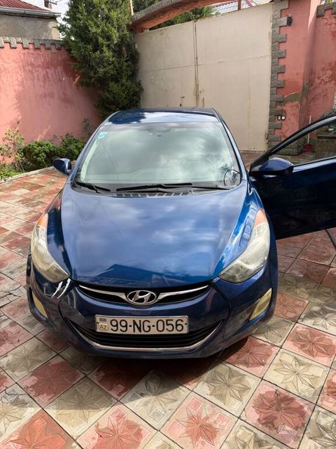Hyundai Elantra, 1.8 L, 2012 il, 250 000 km — Bakı