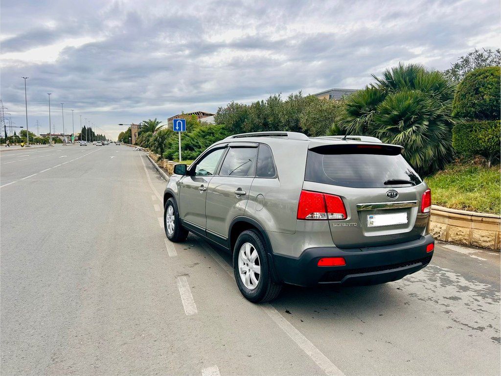 Kia Sorento, 2.0 L, 2009 il, 182 000 km — Avtomobillər, Gəncə (3)
