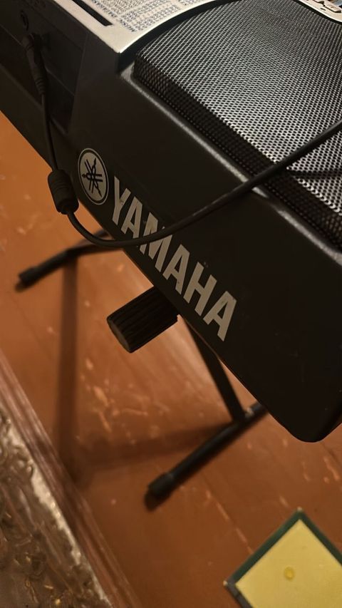 Yamaha PSR-550 arranger sintezator - Daxili iki ədəd dinamikli stereo — Bakı