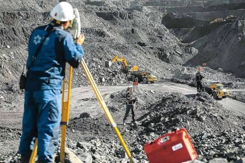 Geologiya və ətraf mühit işi axtarıram — 2 000 ₼ · Bakı · İş axtarıram Geologiya və ətraf mühit işi axtarıram — Bakı