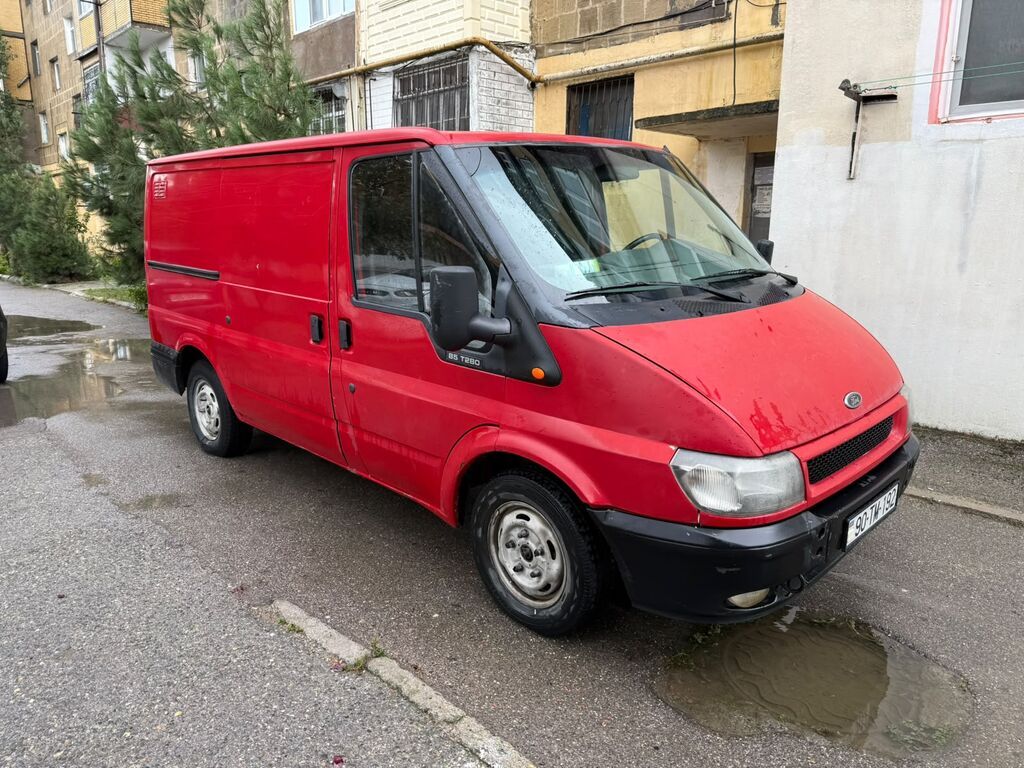 Ford Transit yük mikroavtobusu - Korpus: qapalı furqon, qırmızı rəng 90-TN-192 — Avtomobillər, Masazır (3)