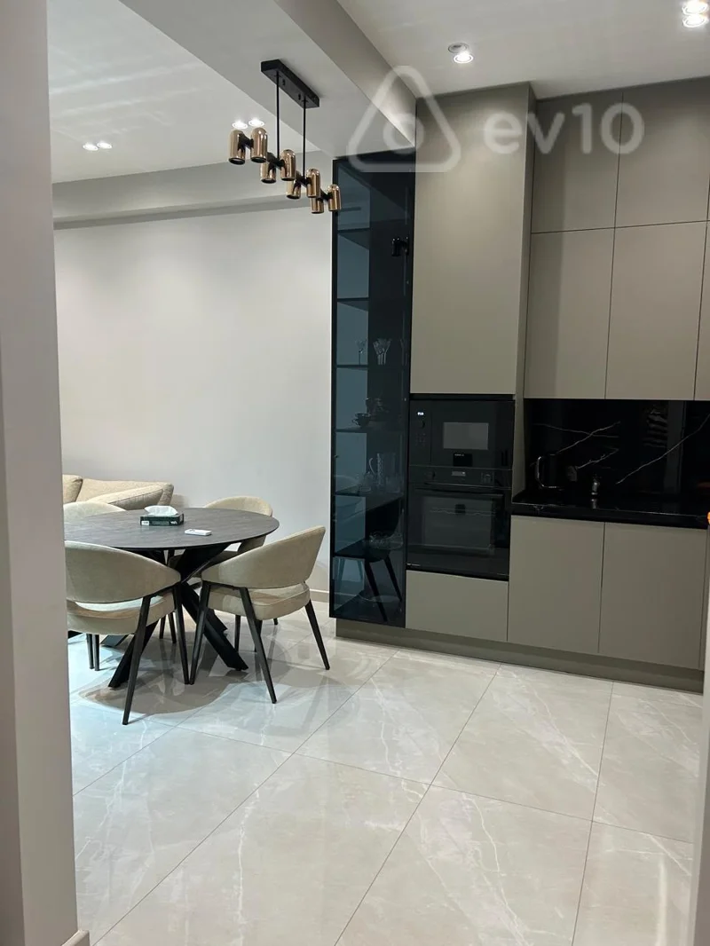 3 otaqlı mənzil, 100 m², 28 May kuchesi — kirayə — Mənzil, Bakı (3)