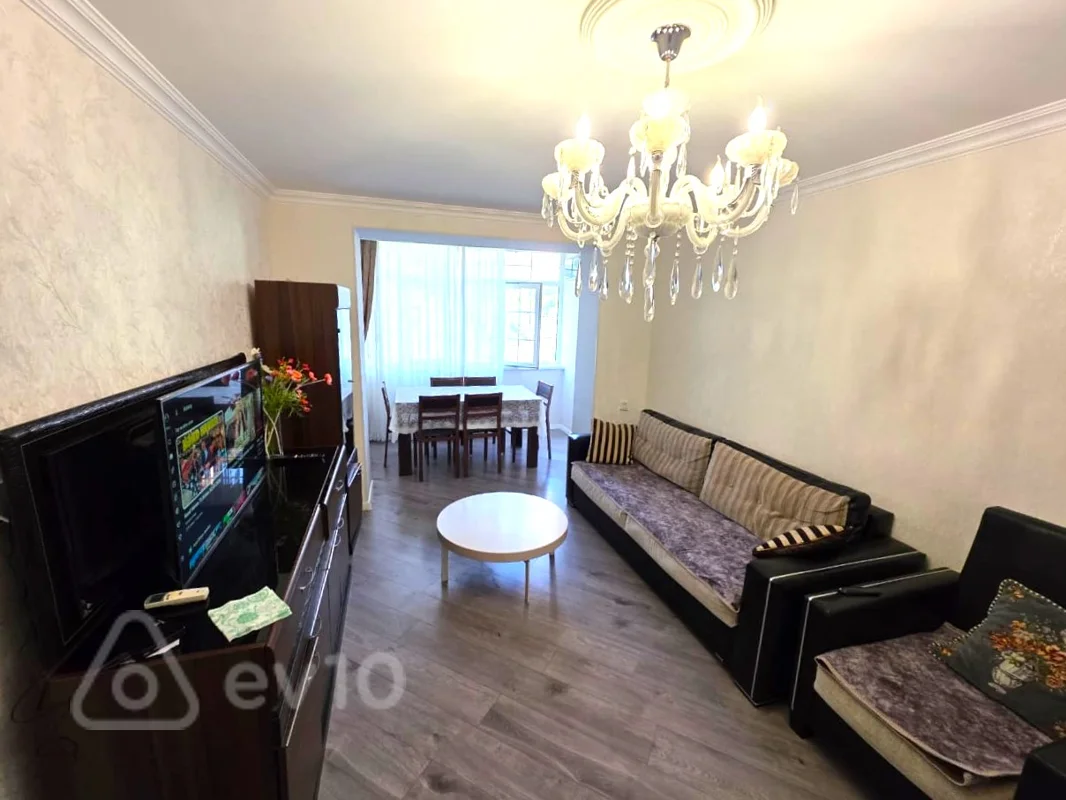 3 otaqlı mənzil, 70 m², Neftçilər m.C.Naxçıvanski küç — Mənzil, Bakı (2)