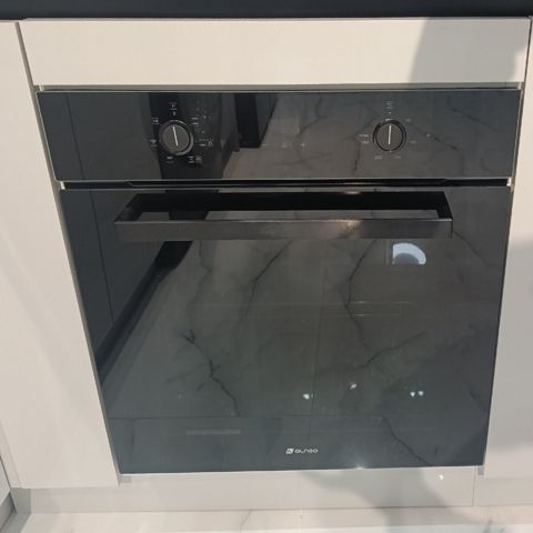 Quraşdırılan elektrik soba Alneo — Bakı
