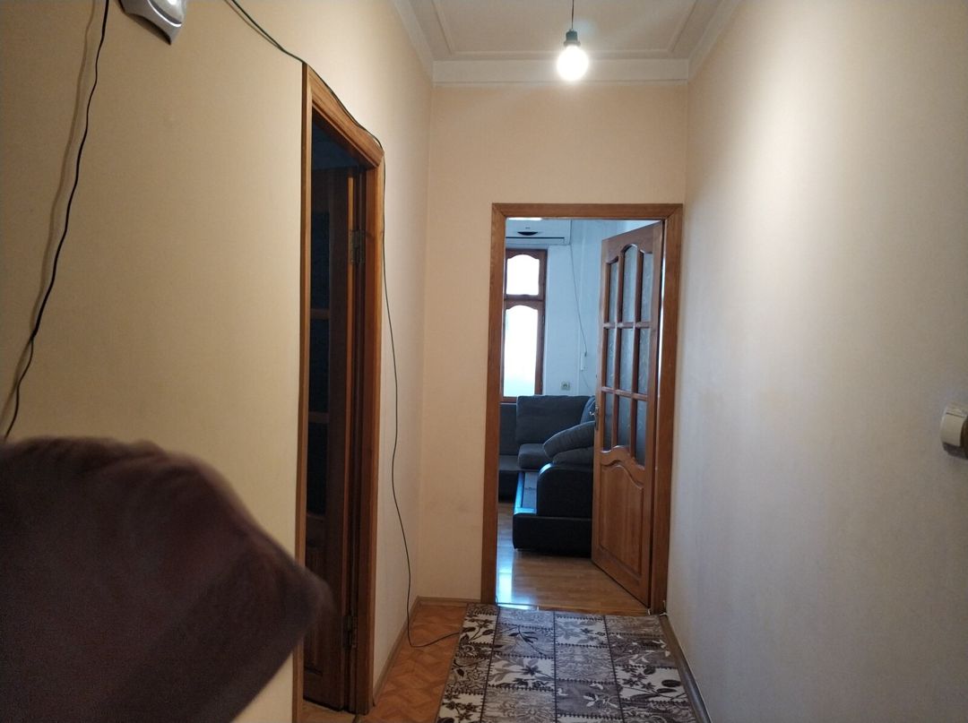İcarəyə verilir 2 otaqlı köhnə tikili 55 m² — Mənzil, Bakı (9)