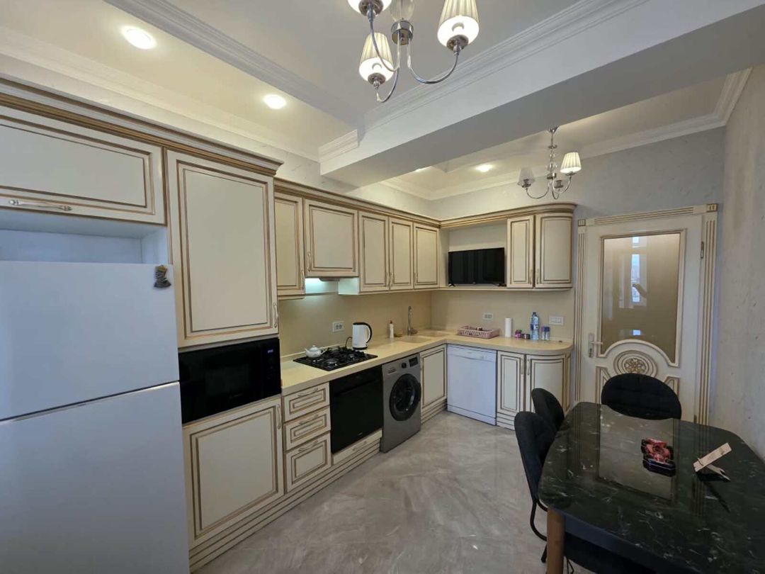 İcarəyə verilir 3 otaqlı yeni tikili 98 m² — Mənzil, Bakı (8)