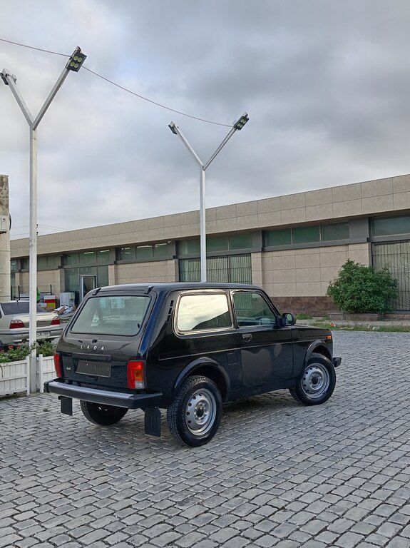 Lada (VAZ) Niva, 1.7 L, 2017 il, 66 000 km — Avtomobillər, Bakı (9)