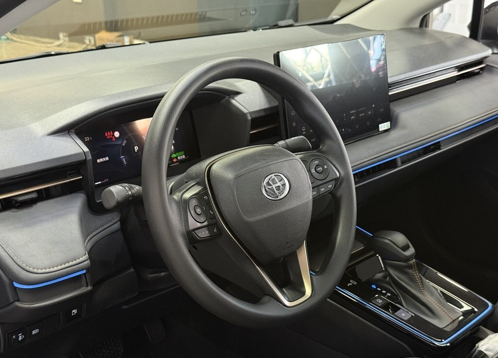 Toyota Corolla, 2026 il, 0 km, 1.8 L — Avtomobillər, Bakı (12)