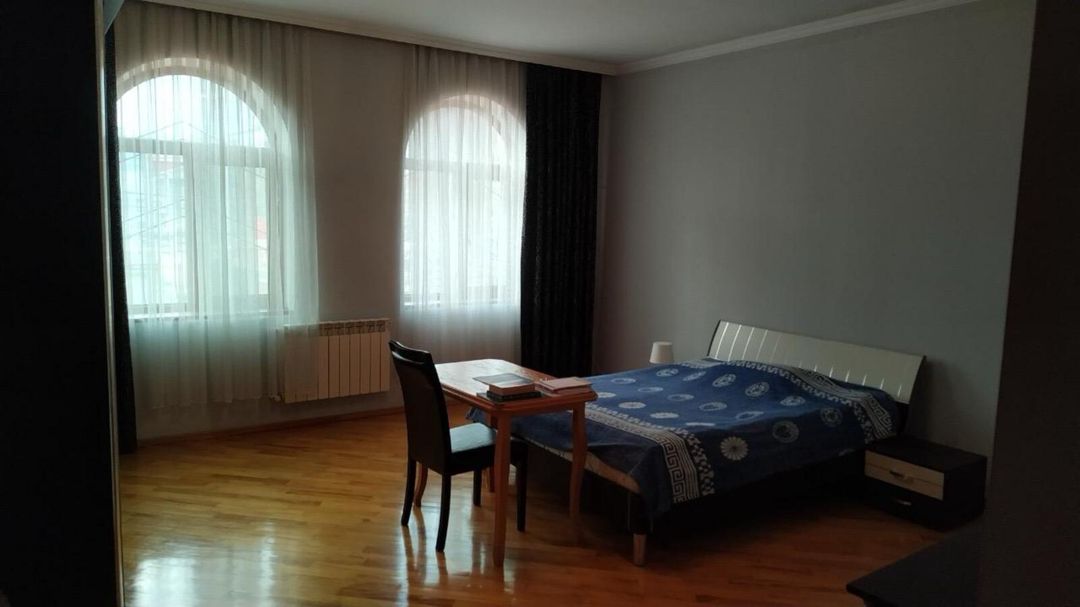Satılır 8 otaqlı həyət evi/bağ evi 290 m² — Ev, villa, Bakı (3)