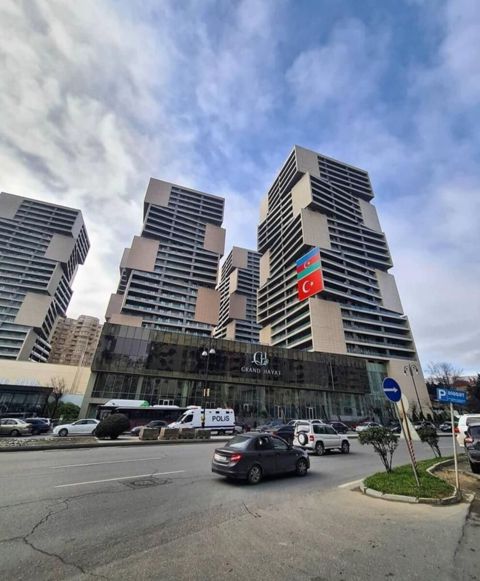 Satılır 2 otaqlı yeni tikili 103.5 m² — Bakı