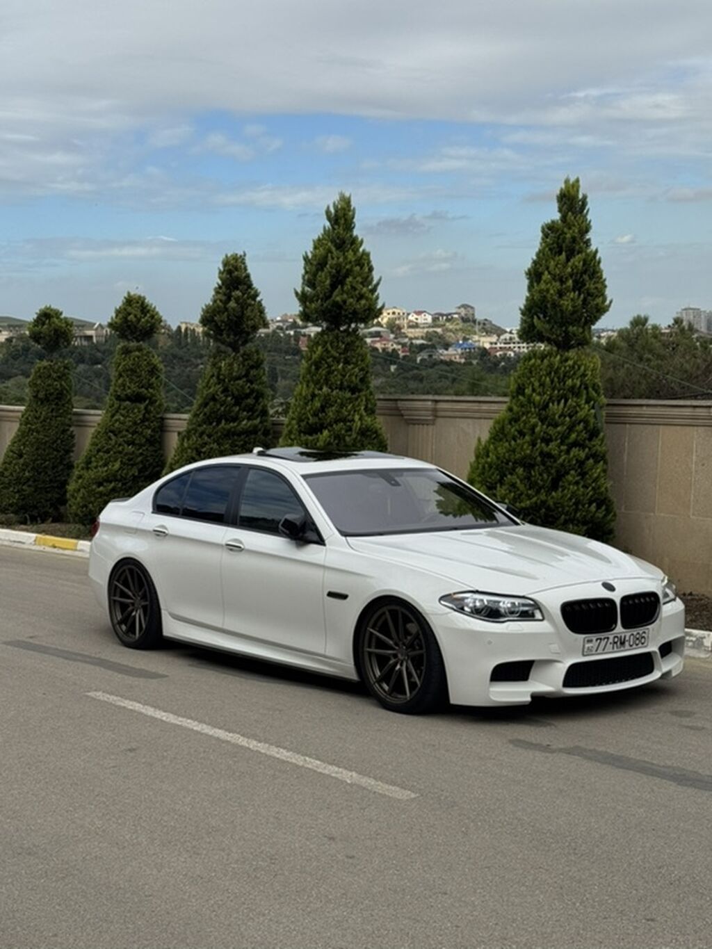 BMW 5 series: 2 l 2015 il Sedan 77-RM-086 — Avtomobillər, Bakı (8)