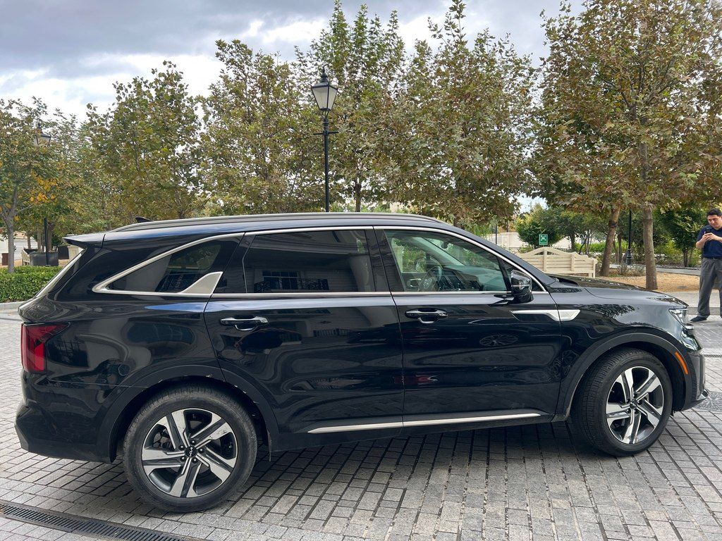 Kia Sorento, 1.6 L, 1.49 kWh, 2023 il, 73 000 km 88-BS-215 — Avtomobillər, Bakı (3)