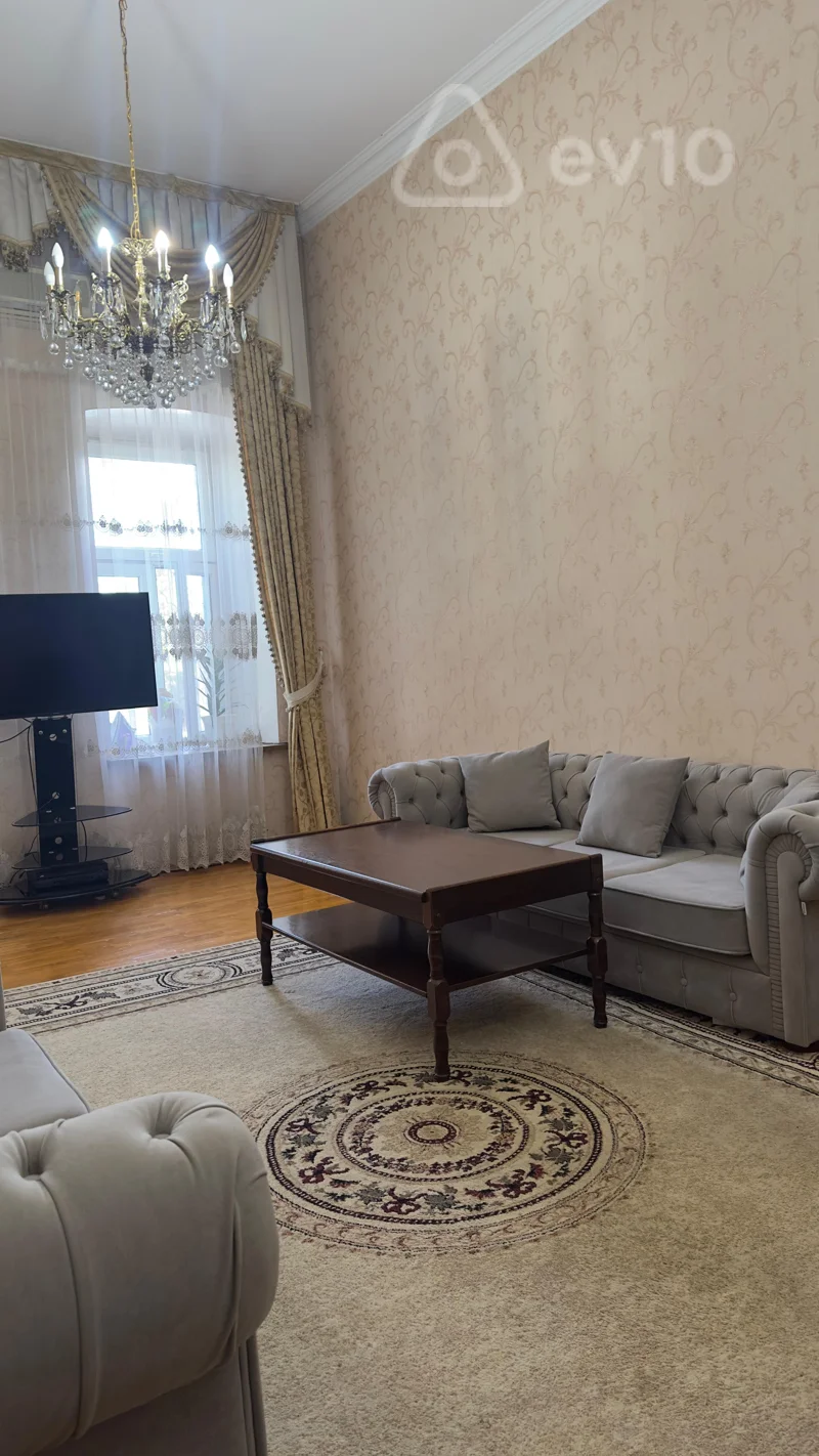 4 otaqlı mənzil, 130 m², Nobel Oil, Neftçilər Prospekti, Bakı — kirayə — Mənzil, Bakı (8)