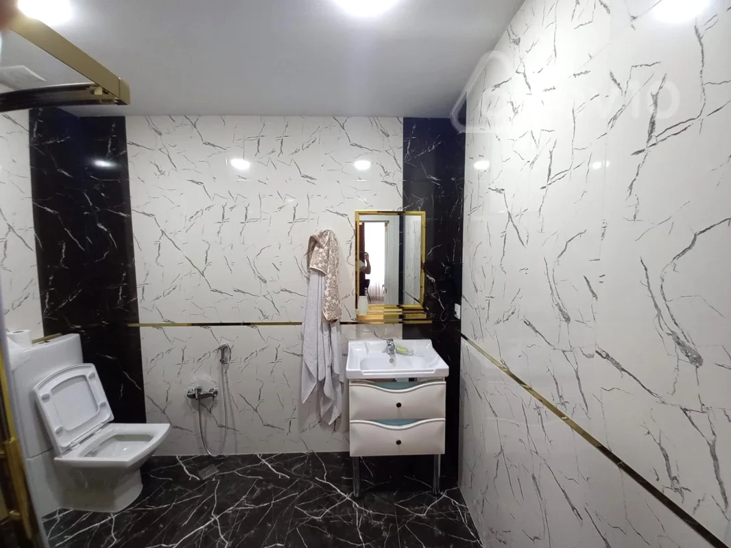 3 otaqlı mənzil, 176 m², Xətai prospekti — kirayə — Mənzil, Bakı (11)