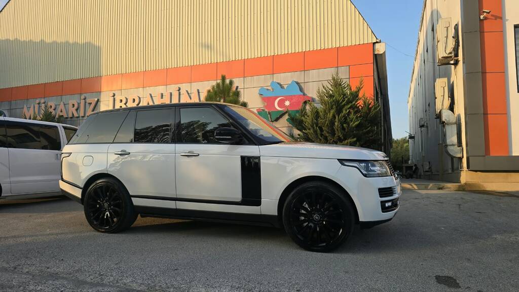 Land Rover Range Rover, 4.4 L, 2014 il, 187 000 km — Avtomobillər, Bakı (2)